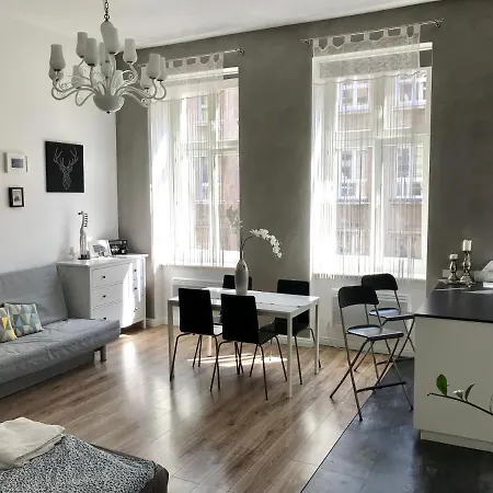 Cozy&spacious Studio Oldtown Quiet In The Center Wroclaw