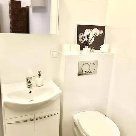 Cozy&spacious Studio Oldtown Quiet In The Center * Wroclaw